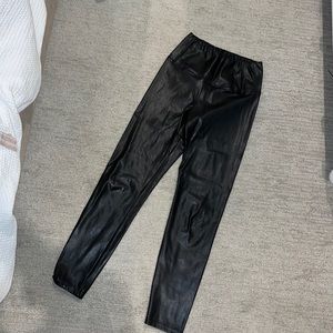 Aritzia leather leggings never worn